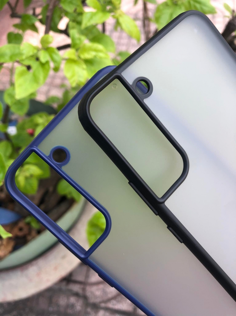 Ốp Lưng Samsung Galaxy S22 Plus Viền Màu Lưng Mờ Chống Va Đập Hiệu Likgus mặt lưng mờ gam màu nhu thanh lịch hạn chế trầy xước và chống va đập hiệu quả